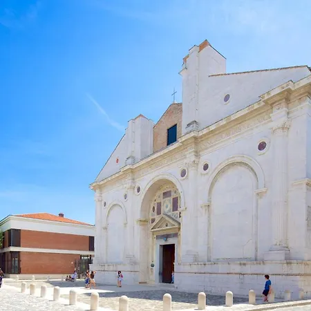 公寓 Casa Modigliani - Centralissimo Per Centro Storico, Mare, Fiere E Congressi
